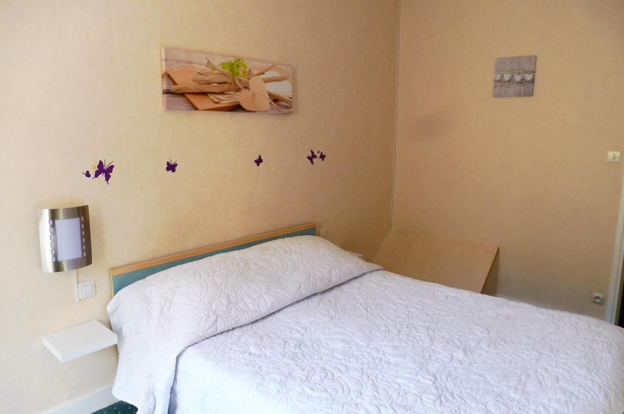 Hôtel Le Colquin à La Haye-du-Puits Extérieur photo