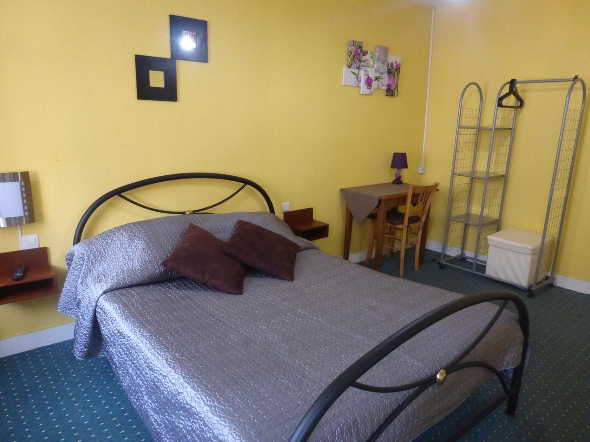 Hôtel Le Colquin à La Haye-du-Puits Extérieur photo
